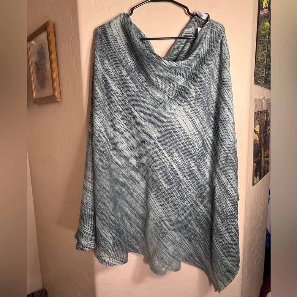 Halston Plus SZ Marbled Green Gray Textured Knit Poncho NWT Modern Chic Nursing